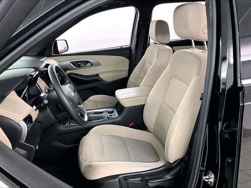 Used 2023 Chevrolet Traverse LS w/ Safety Package image 21