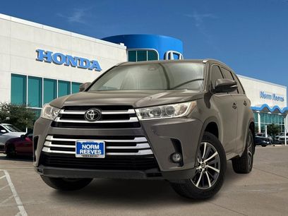 Used 2018 Toyota Highlander XLE