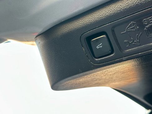 Used 2019 Ford Expedition Platinum image 26