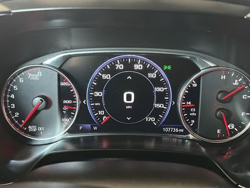 Used 2020 Chevrolet Blazer RS image 2