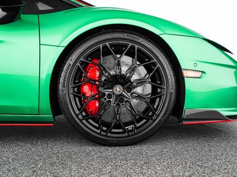 Used 2026 Lamborghini Temerario AWD/4WD image 34
