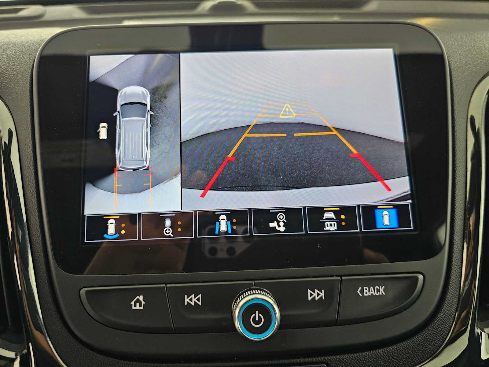 Used 2024 Chevrolet Equinox RS w/ RS Leather Package FWD image 28