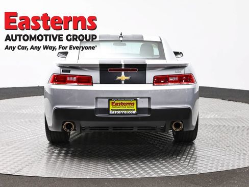 Used 2015 Chevrolet Camaro SS RWD image 6