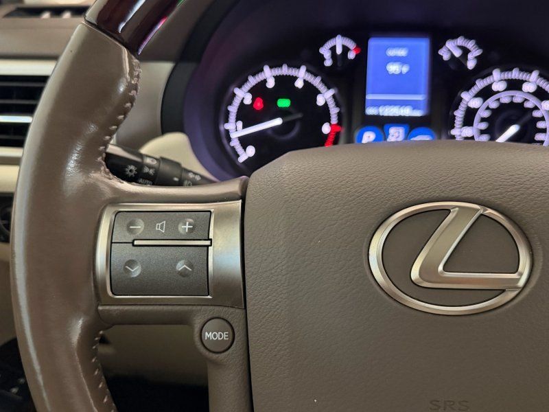 Used 2018 Lexus GX 460 Premium AWD/4WD image 30