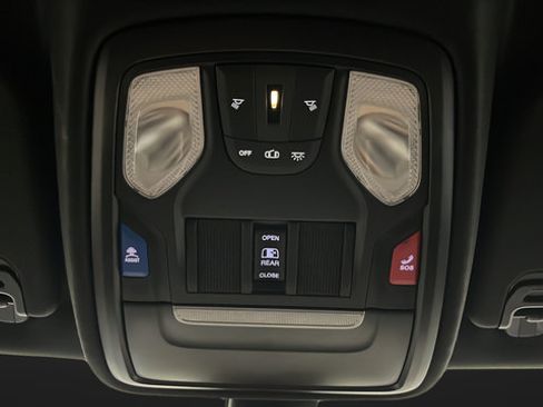 Used 2022 RAM 1500 Big Horn AWD/4WD image 33