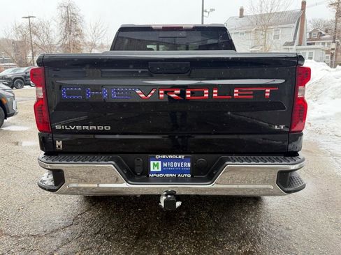 Used 2023 Chevrolet Silverado 1500 LT w/ Leather Package image 4