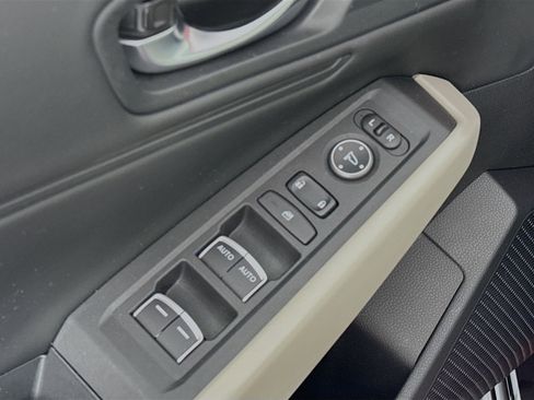 Certified 2023 Honda Accord EX image 17