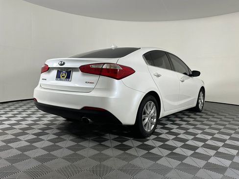 Used 2015 Kia Forte EX image 9