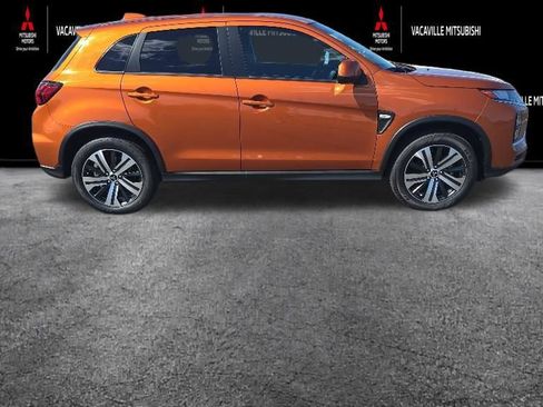 Used 2026 Mitsubishi Outlander Sport ES AWD/4WD image 3