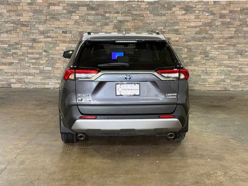 Used 2024 Toyota RAV4 Limited w/ Advanced Technology Package AWD/4WD image 7