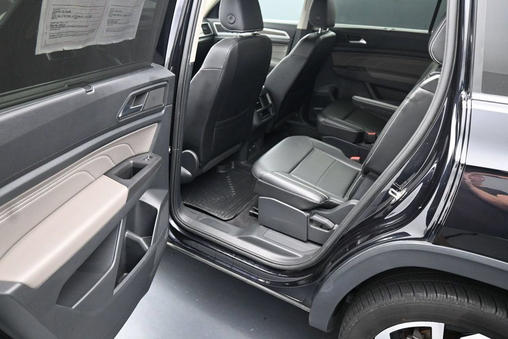 Used 2022 Volkswagen Atlas SEL AWD/4WD image 21