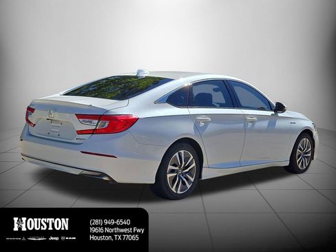 Used 2018 Honda Accord Base image 3