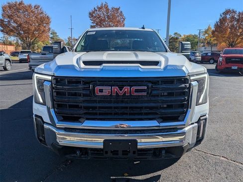 New 2026 GMC Sierra 2500 Pro w/ Convenience Package image 3
