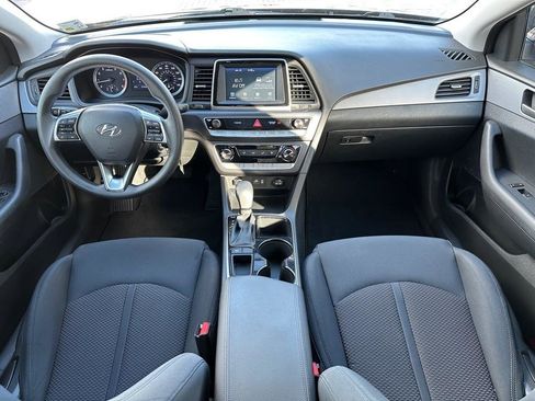 Used 2019 Hyundai Sonata SE image 11