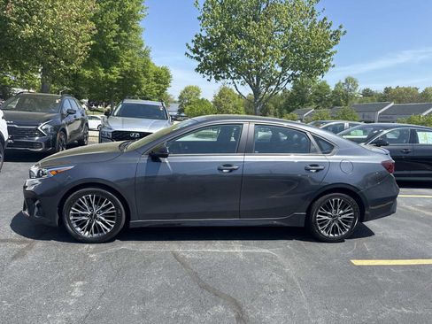Used 2023 Kia Forte GT-Line w/ GT-Line Technology Package FWD image 2