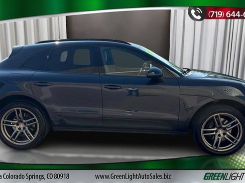 Used 2019 Porsche Macan AWD/4WD image 6