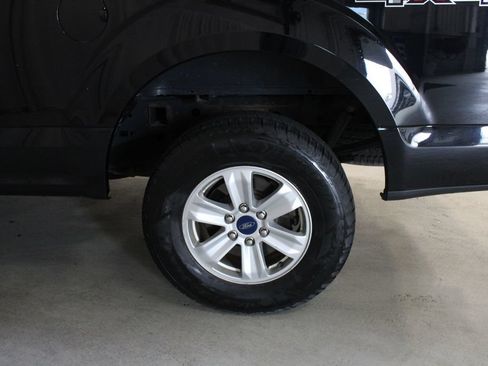 Used 2018 Ford F150 XLT AWD/4WD image 26