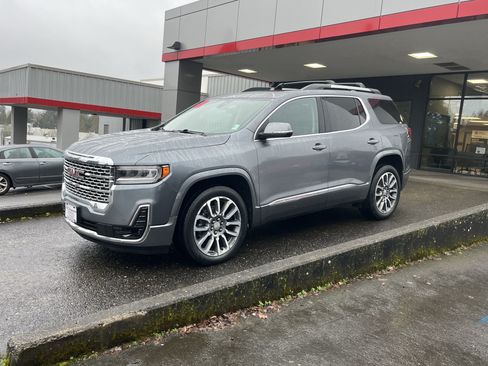 Used 2021 GMC Acadia Denali w/ Denali Ultimate Package AWD/4WD image 4