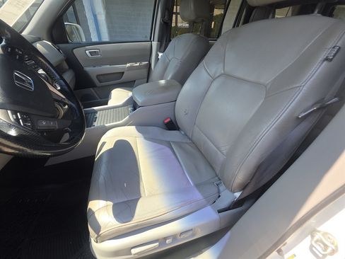 Used 2015 Honda Pilot Touring image 9