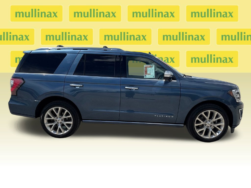 Used 2019 Ford Expedition Platinum AWD/4WD image 2