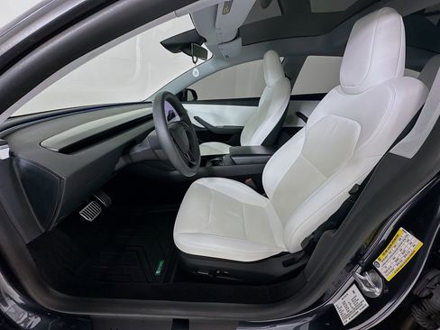 Used 2025 Tesla Model 3 Long Range image 20