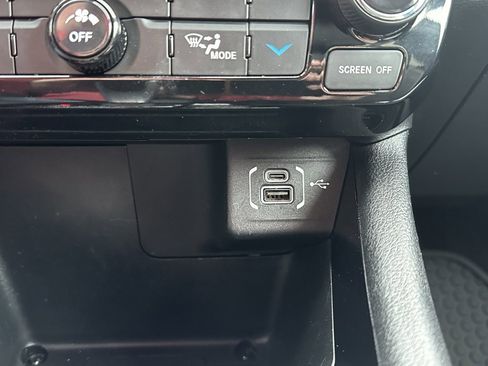 Used 2023 Jeep Compass Trailhawk image 28