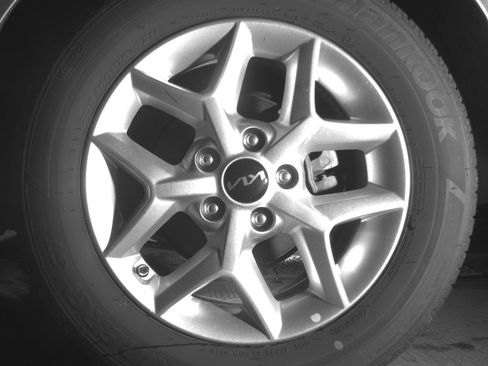 Used 2025 Kia Soul LX w/ LX Technology Package image 14