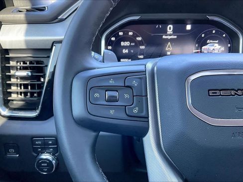 Used 2023 GMC Sierra 1500 Denali AWD/4WD image 23