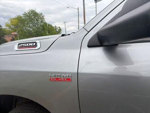 Used 2022 RAM 2500 Tradesman AWD/4WD image 4