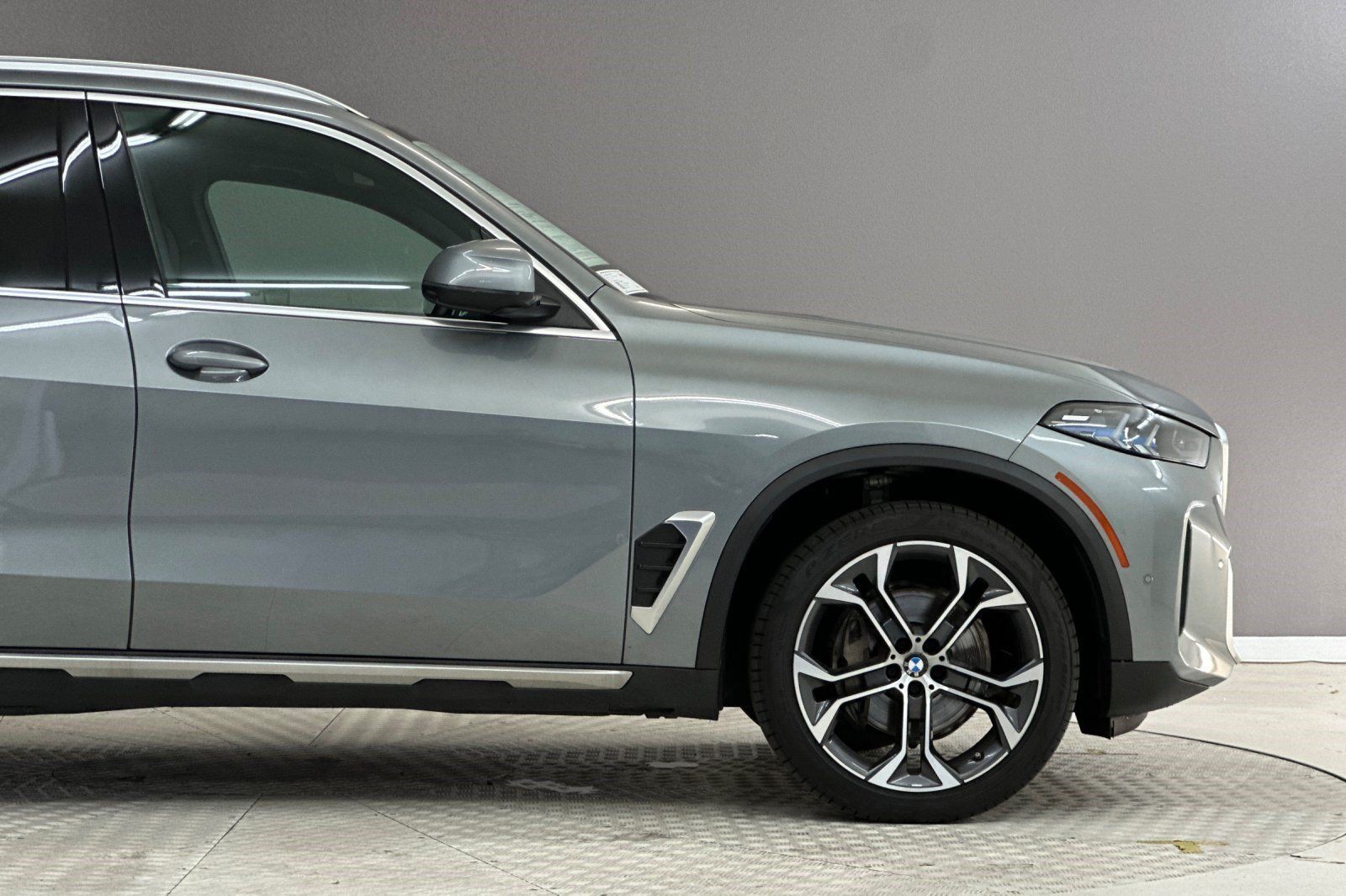 Used 2026 BMW X5 sDrive40i w/ Parking Assistance Package RWD image 35