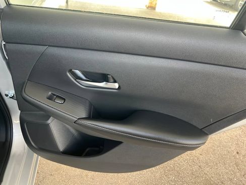 Certified 2023 Nissan Sentra S FWD image 15