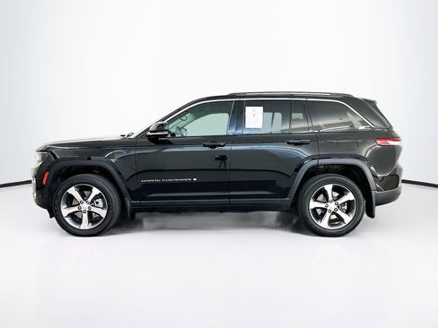 Used 2022 Jeep Grand Cherokee Limited 4xe w/ MOPAR Finishing Package image 4