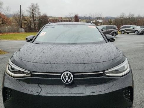 Used 2024 Volkswagen ID.4 Pro S image 2