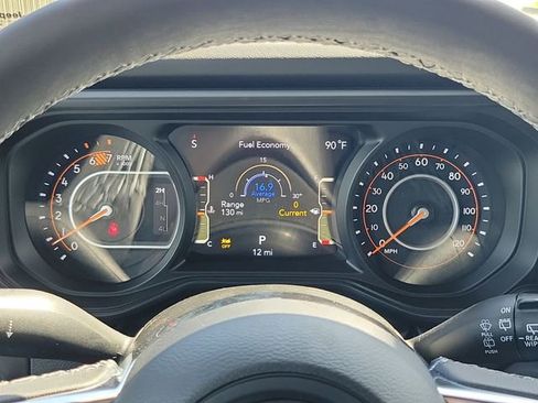 New 2026 Jeep Wrangler Sahara AWD/4WD image 19