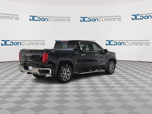 Used 2022 GMC Sierra 1500 SLT w/ SLT Premium Plus Package AWD/4WD image 8