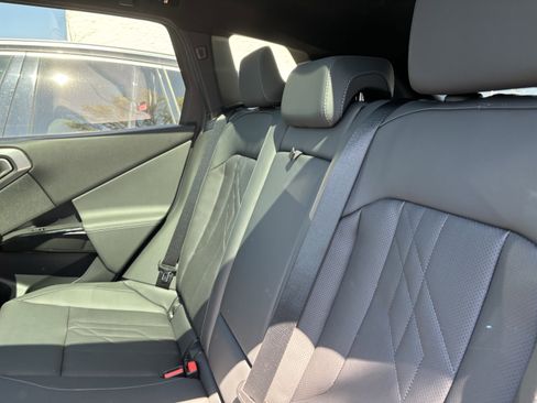 Used 2026 BMW X3 xDrive30 w/ Premium Package image 32