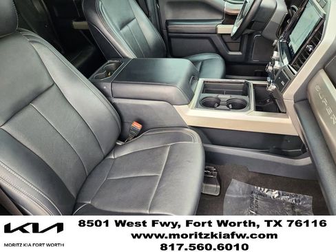 Used 2022 Ford F250 Lariat w/ Black Appearance Package AWD/4WD image 14