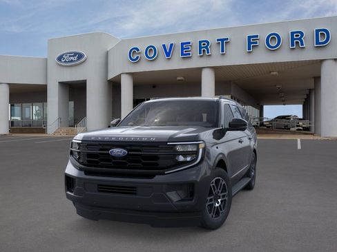 New 2026 Ford Expedition Active RWD image 2