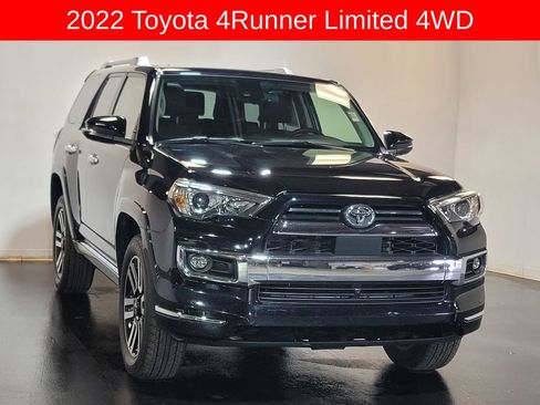 Used 2022 Toyota 4Runner Limited AWD/4WD image 2