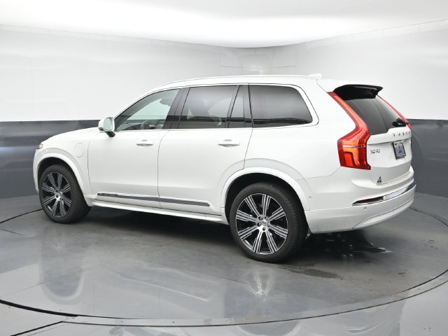 Used 2024 Volvo XC90 T8 Plus w/ Protection Package Premier AWD/4WD image 6