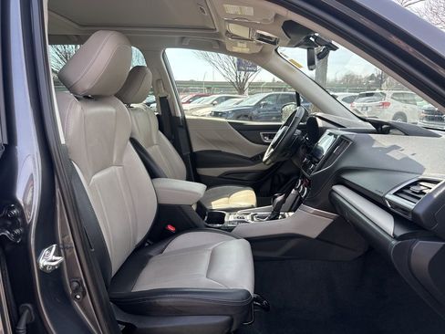 Used 2023 Subaru Forester Limited image 31