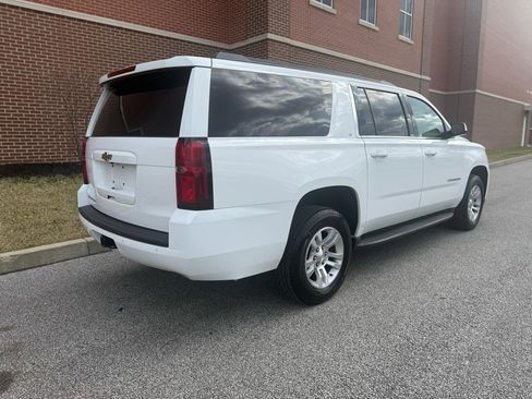Used 2015 Chevrolet Suburban LT image 15