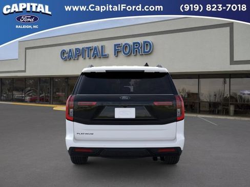 New 2026 Ford Expedition Platinum w/ Stealth Performance Package AWD/4WD image 5