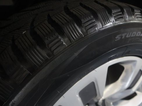 Used 2019 RAM 1500 Laramie Longhorn image 33