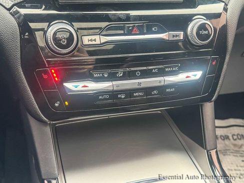 Used 2022 Ford Explorer ST-Line image 21