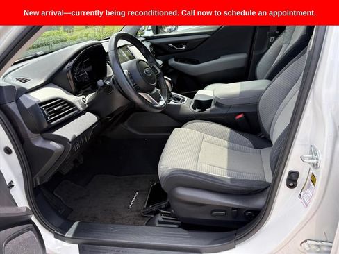 Used 2024 Subaru Outback Premium AWD/4WD image 18