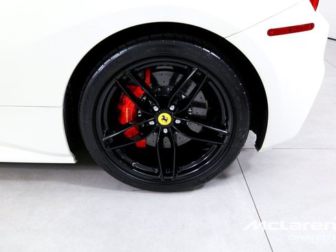 Used 2019 Ferrari 488 GTB RWD image 29