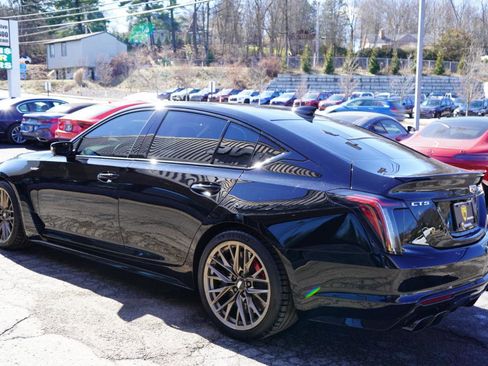 Used 2023 Cadillac CT5 V Blackwing w/ LPO, Bronce Accent Package image 9
