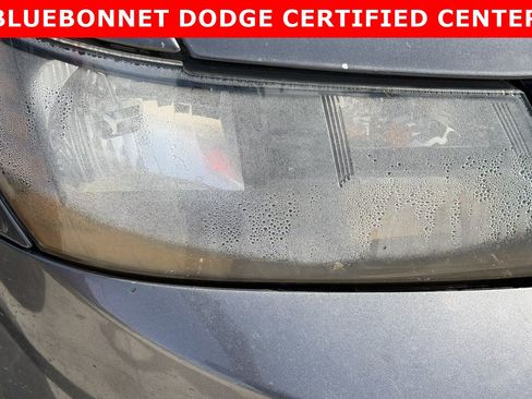 Used 2018 Dodge Journey SXT w/ Blacktop Package FWD image 4