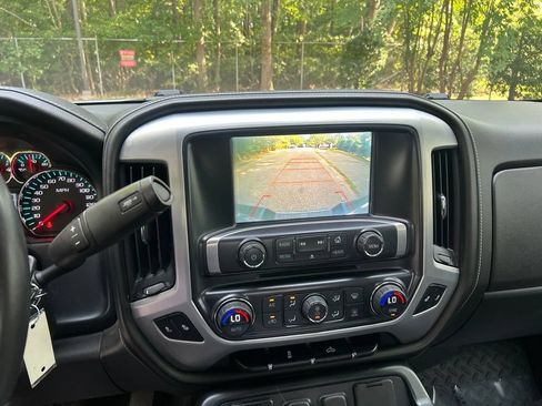 Used 2017 GMC Sierra 1500 SLE w/ SLE Value Package AWD/4WD image 20